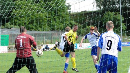 29. Spieltag 2011/2012_35