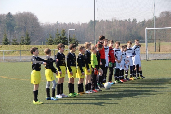 D2-Jugend 10. Punktspiel gegen Liegau 14/15_3