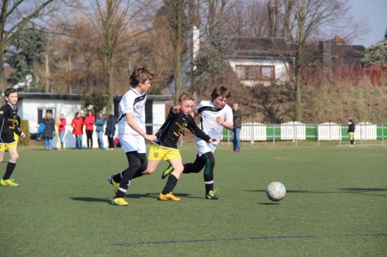 D2-Jugend 10. Punktspiel gegen Liegau 14/15_8